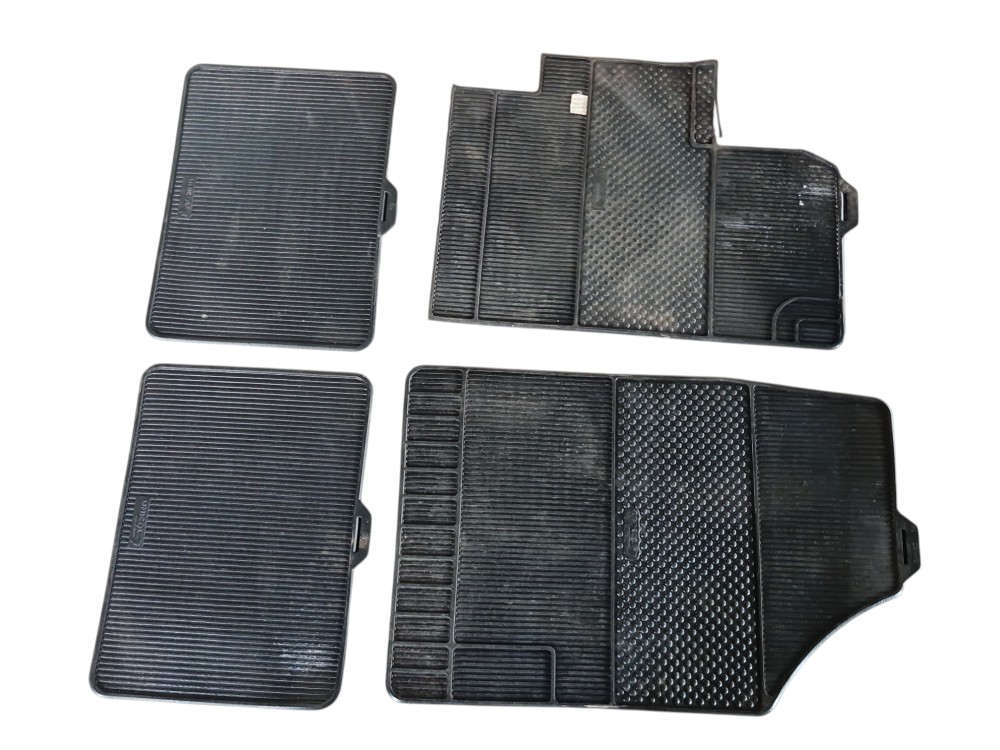 Jogo De Tapetes De Borracha Toyota Yaris Hatch 2024 2025 3
