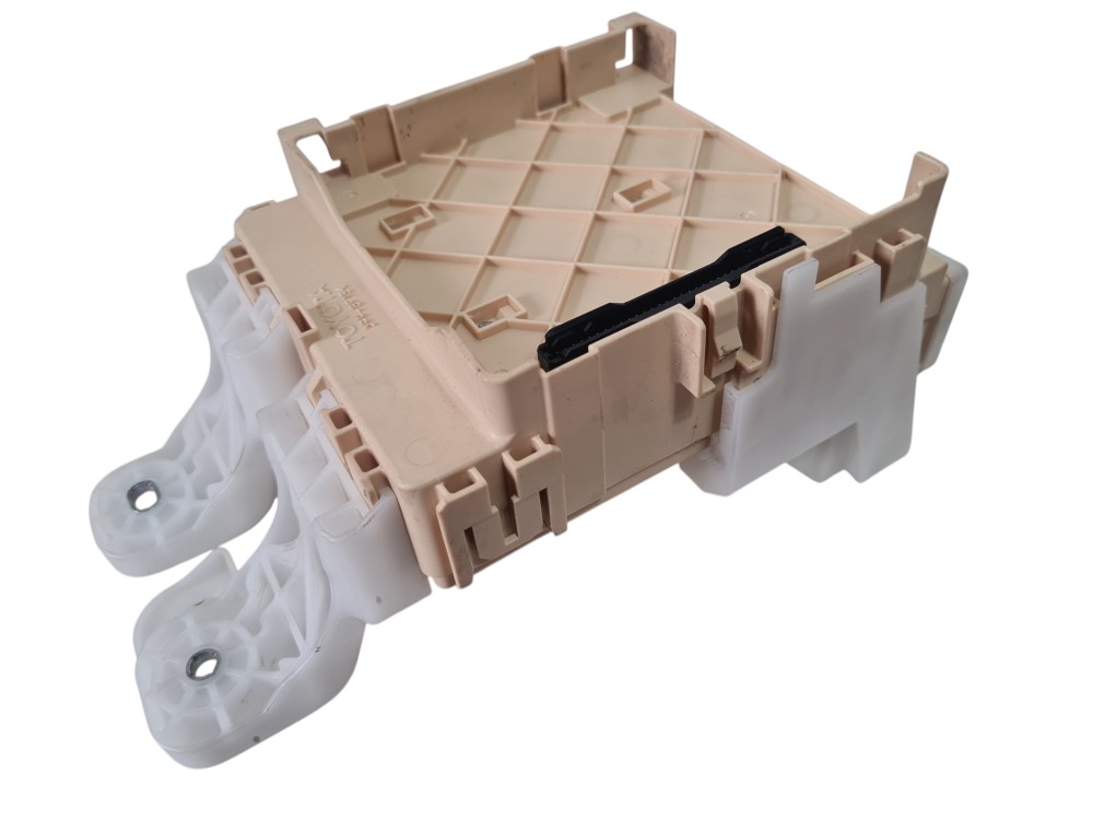 Caixa De Fusiveis Lexus Nx 300h 2019 82730-78011 Original 2