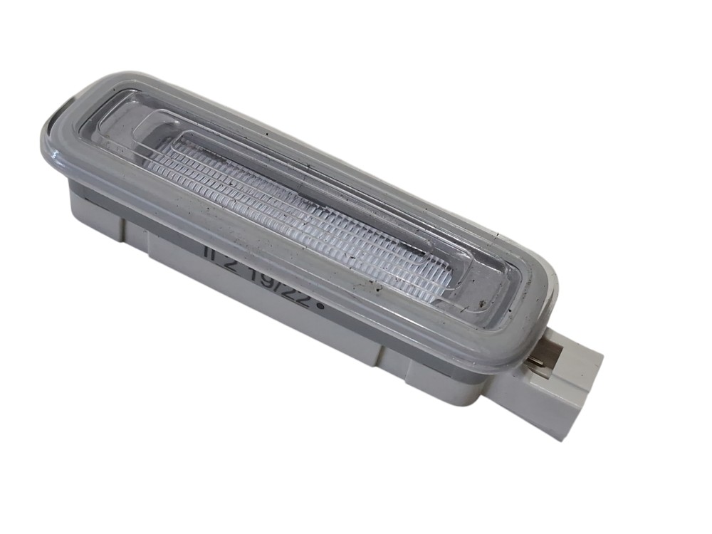 Luz Cortesia Quebra Sol Audi E tron SPB 2022 4M0947105 3