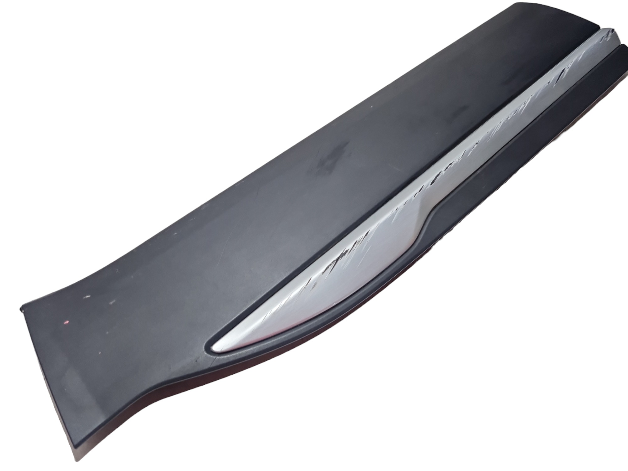 Moldura Porta Dianteira Direita Chery Tiggo 5 2022 Detalhe 1