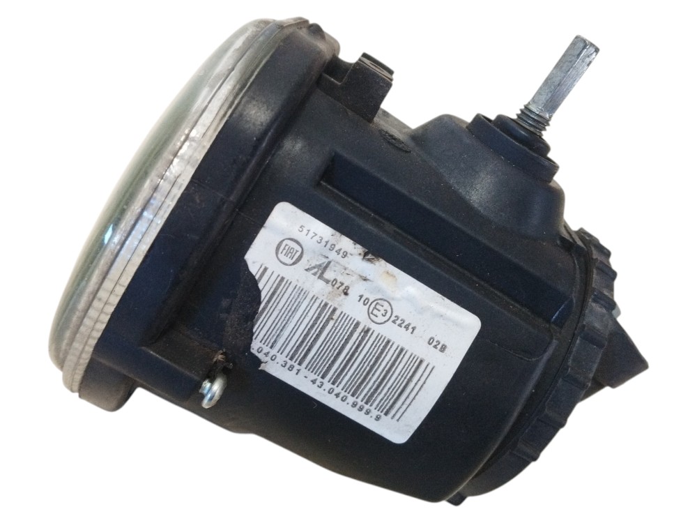 Farol De Milha Fiat/fiorino Endurance 80mil Km 2021 Original 2
