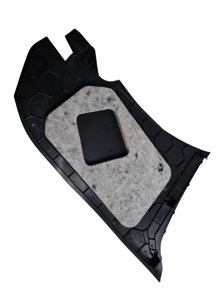 Acabamento Interno Lado Direito Ram Rampage 2023 100273847 Preto 4