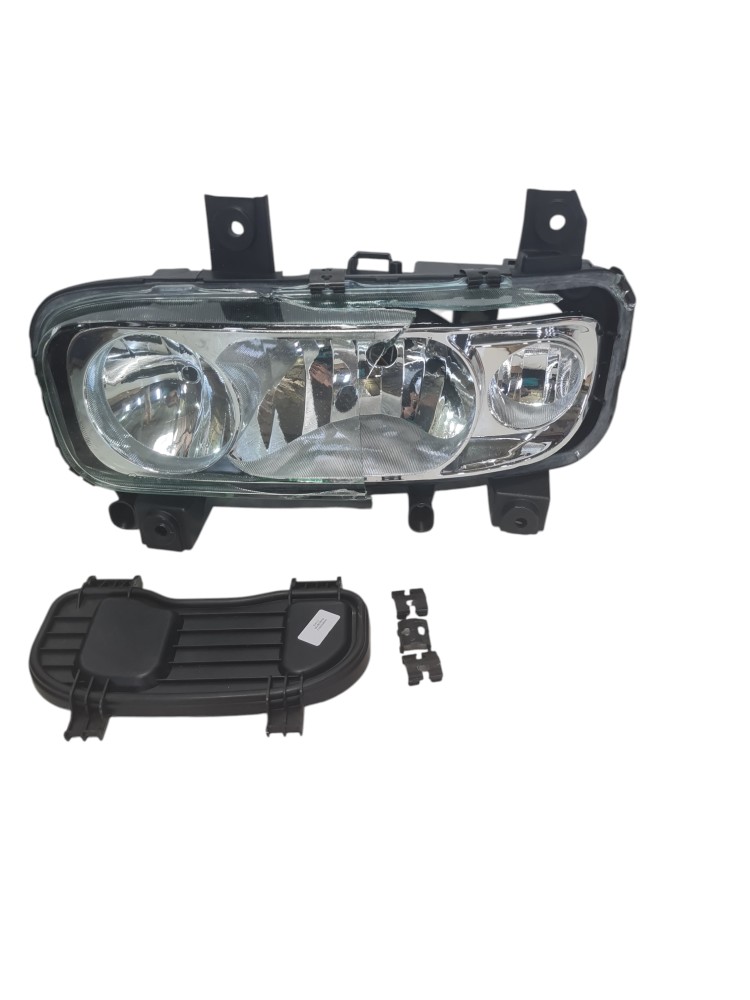 Farol esquerdo Mercedes Benz Atego 2010 a 2012 com detalhe