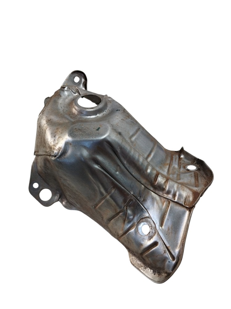 Defletor protetor de calor Renault Sandero Logan ORIGINAL 4