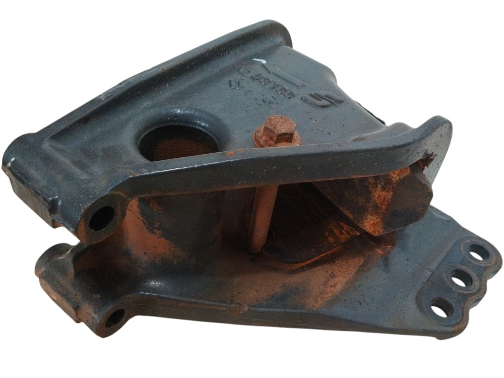 Suporte Mola Caminhão Volvo Vm 330 2021 031cc 7010027 Usado 4