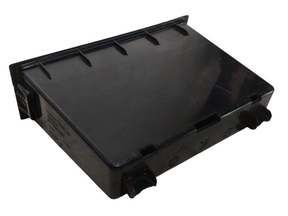 Porta Objetos Painel Volvo Vm 2021 82498825 2