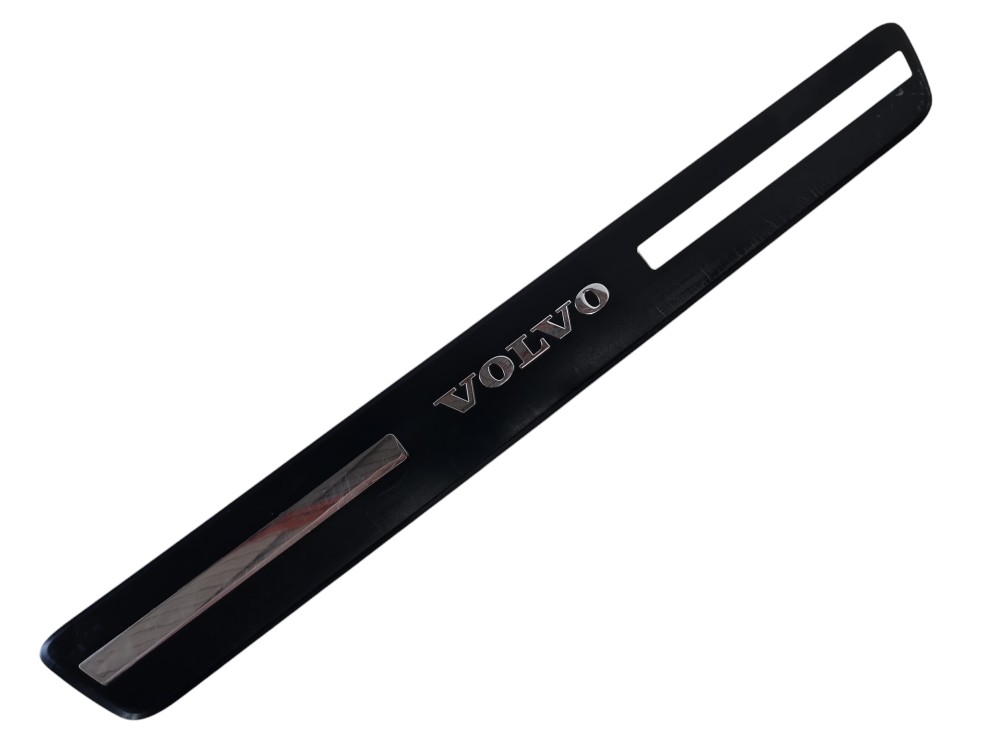 Soleira Porta Dianteira Esquerda Volvo Xc60 2015 31349002 4