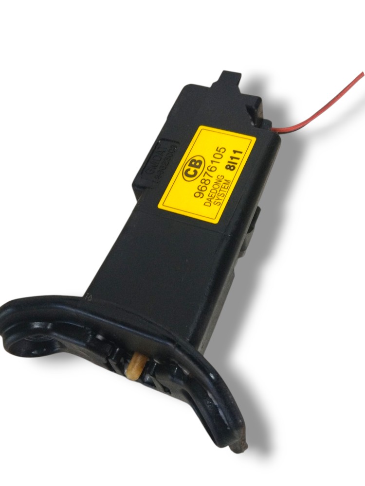 Trava Da Portinhola Do Tanque Chevrolet Captiva 2009 A 2015 1