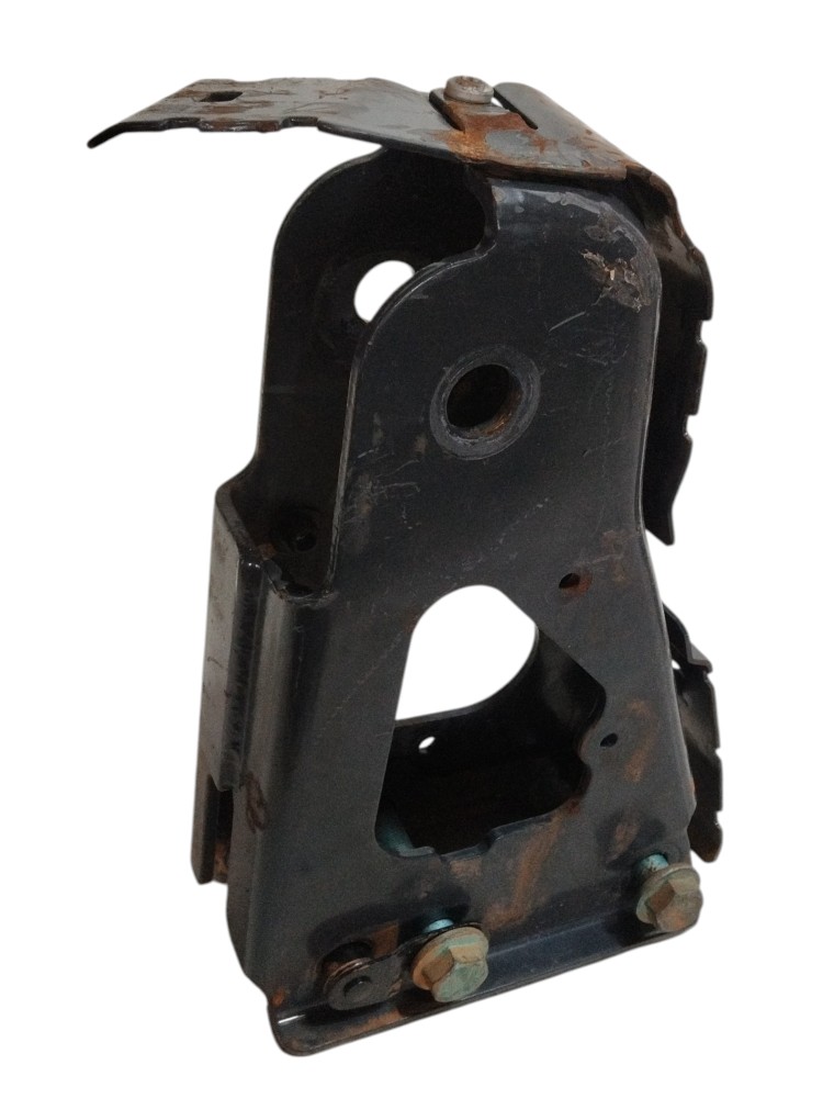 Suporte Dianteiro Direito d Cabine Mercedes Actros2651 2022 2