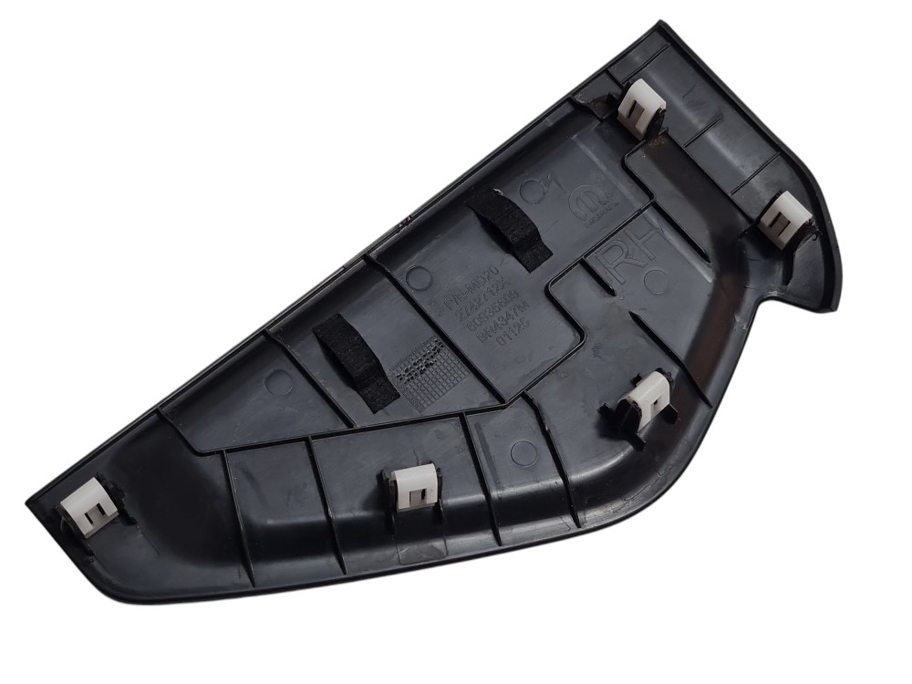 Moldura Painel Lado Direito Ram Rampage 2023 60935609 6