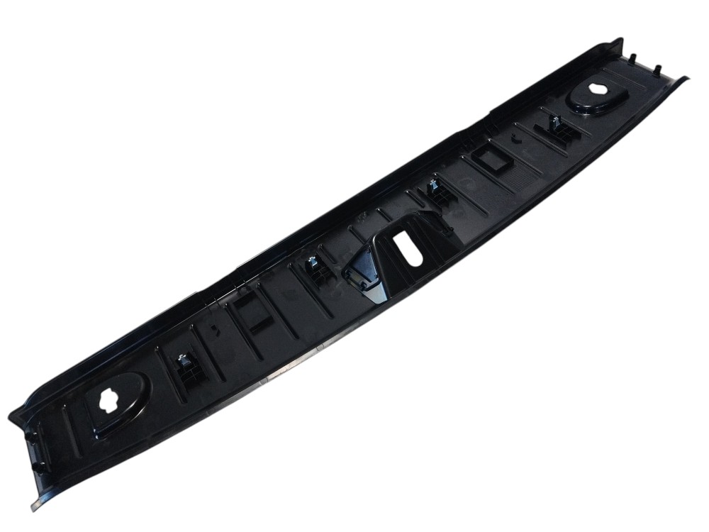 Painel Acabamento Trava Porta Malas Bmw I3 2022 5147 7272383 2