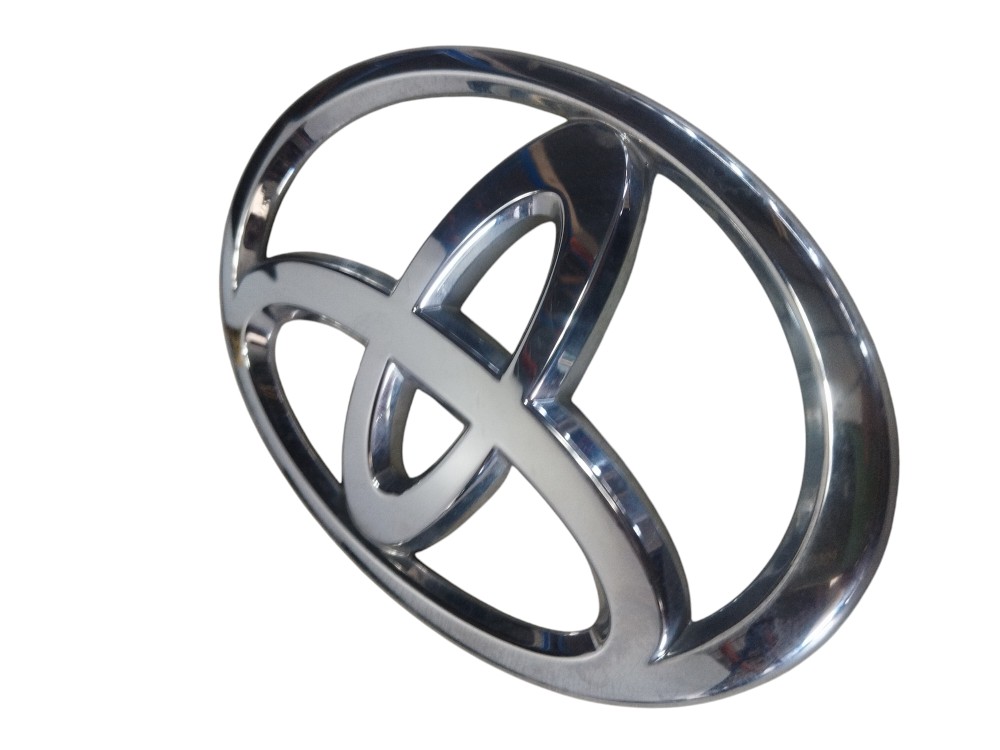 Emblema Traseiro Toyota Etios Original 2018 3