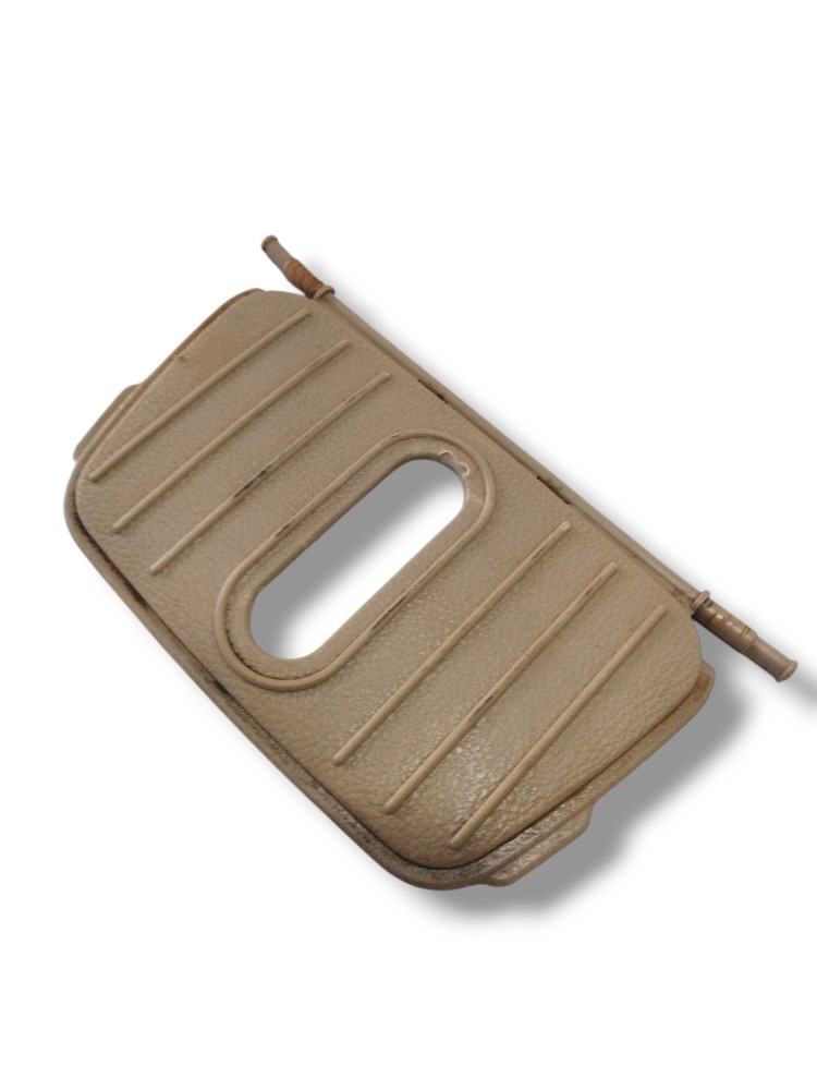 Tampa moldura soleira porta malas Chevrolet Captiva 2009 1