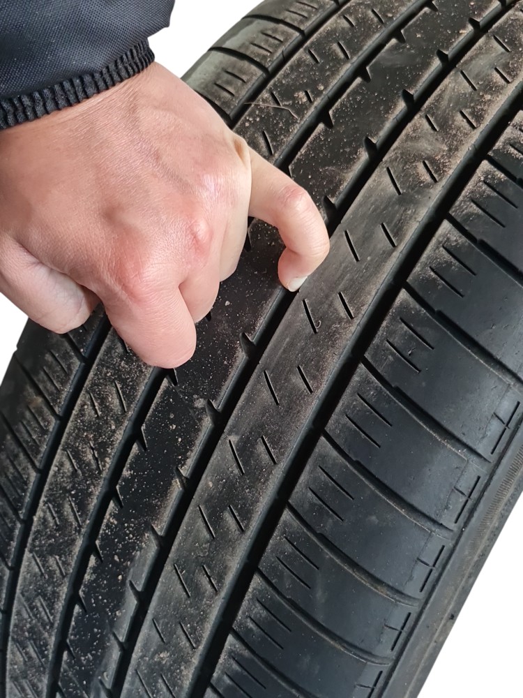 Estepe Turanza 245/45 R19 Aro 19 Lexus Ls 460l 2013 Filé 5