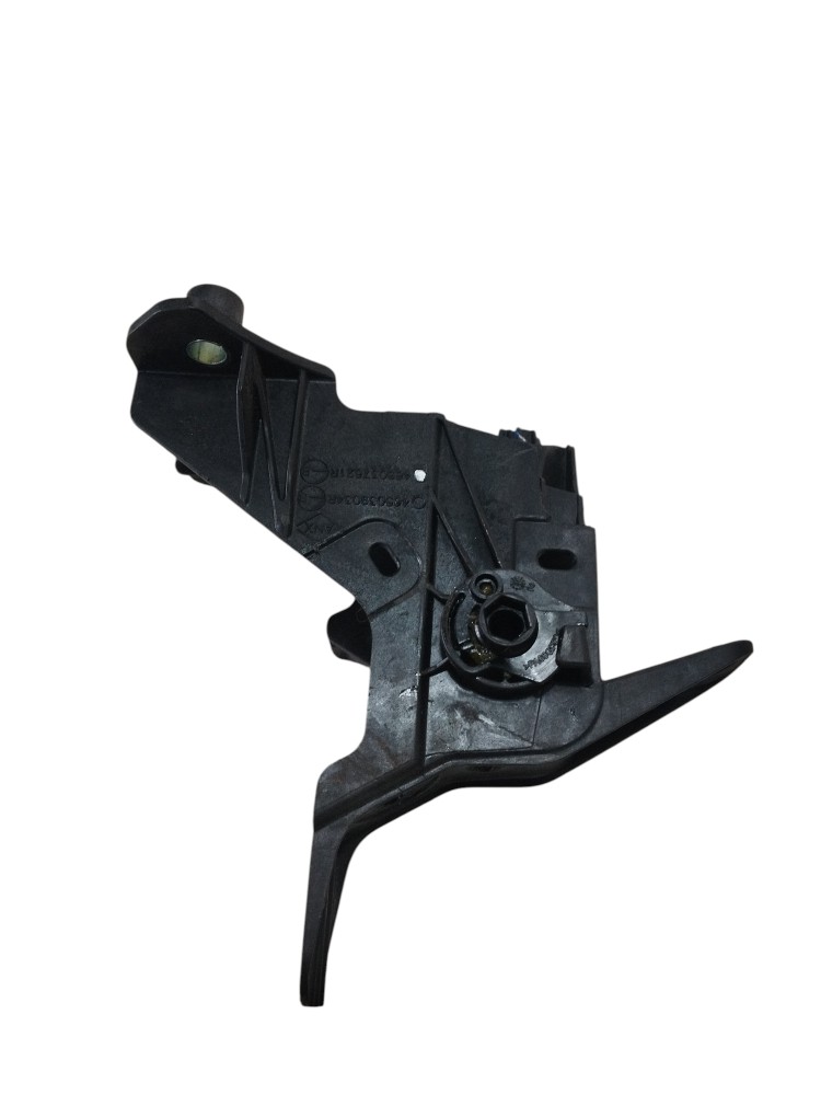 Suporte do pedal da embreagem do Renault Sandero Logan 2023 5