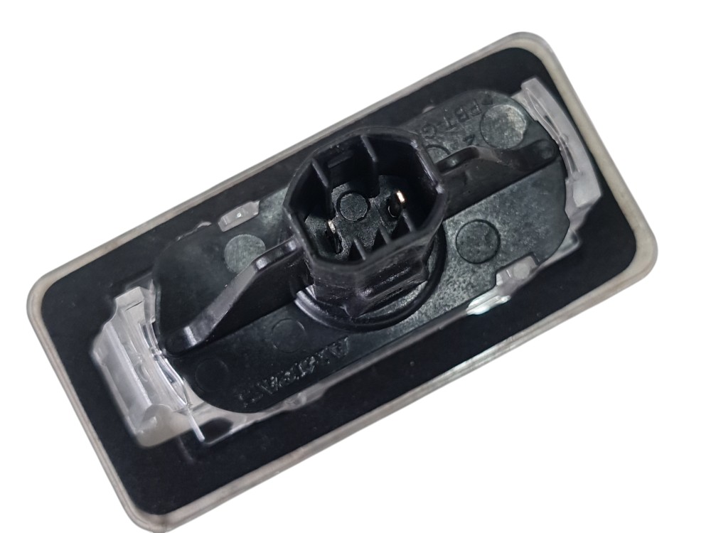 Luz De Placa Toyota Corolla Grs 2024 Original 4