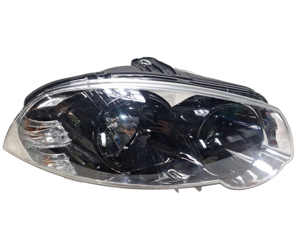 Farol dianteiro direito Fiat siena Palio gota 2008 ano 2017