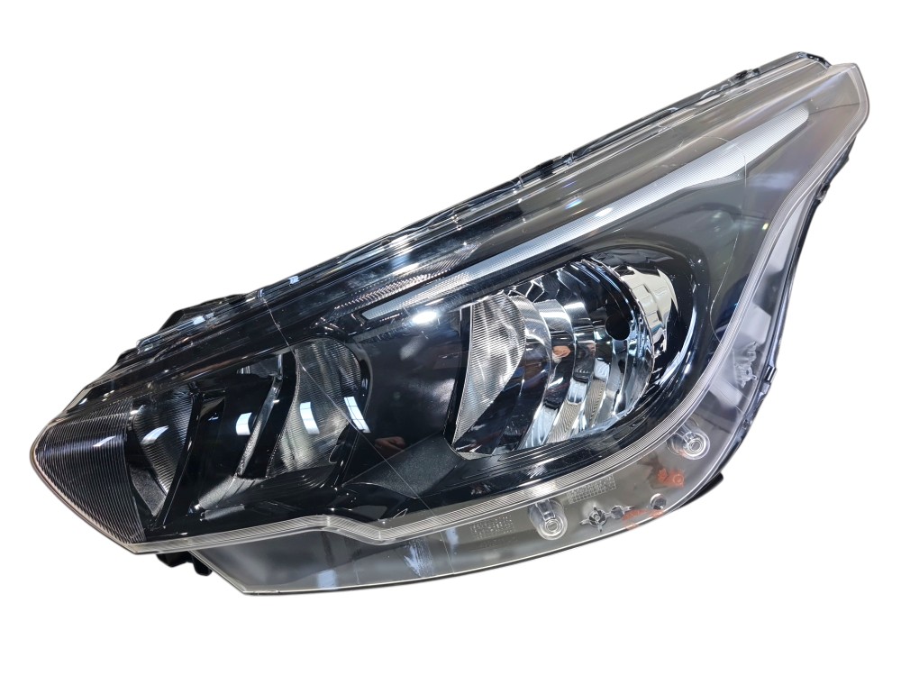 Farol dianteiro direito Fiat Cronos Argos 2022 DETALHE