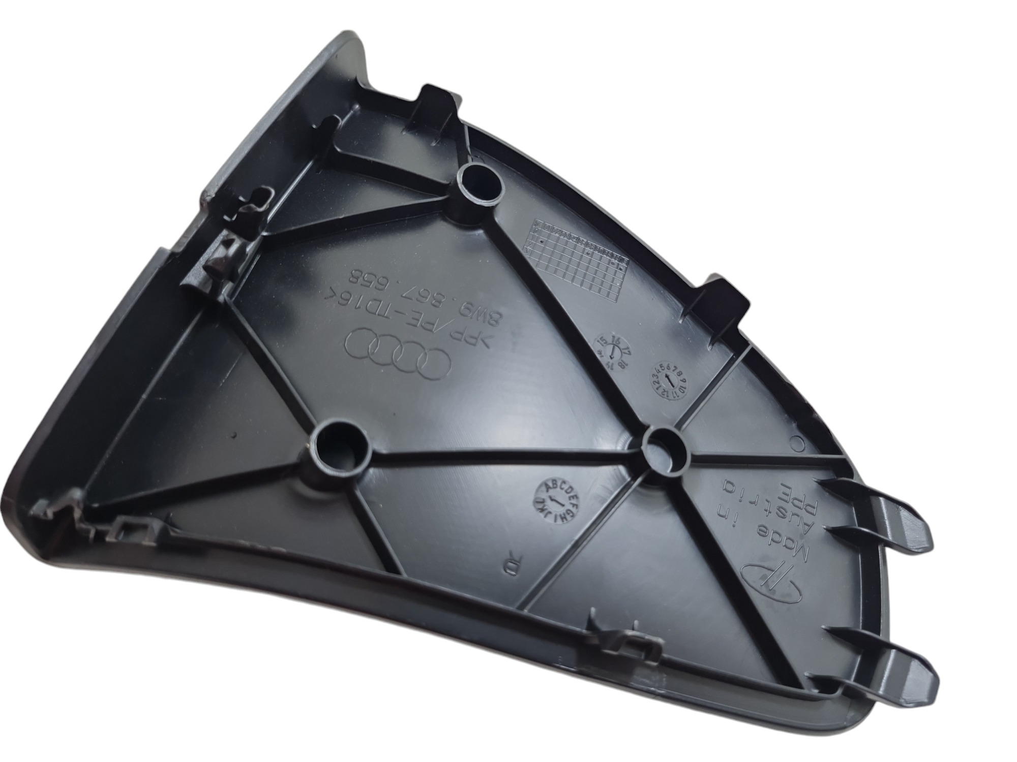 Acabamento Lado Direito Audi A4 Avant 2019 8w9867658 4