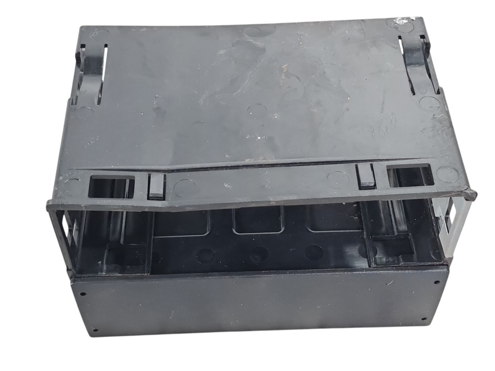 Suporte Painel Mercedes Actros 2651 2022 A9608201281 4