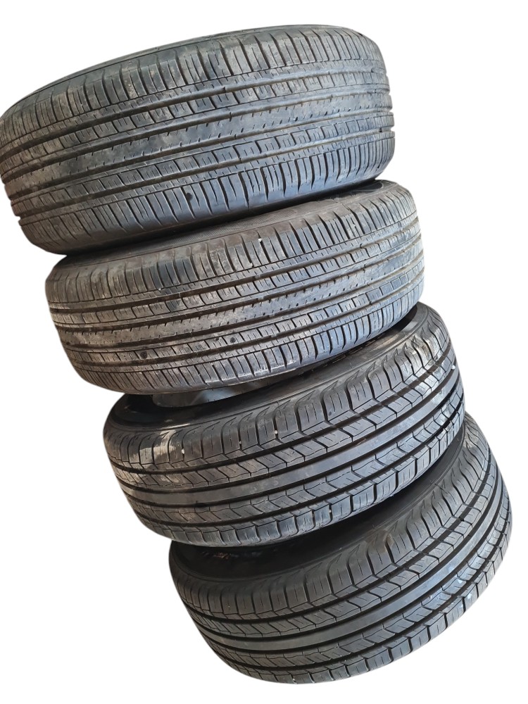 Jogo De Rodas C Pneu Volvo Xc60 2015 235/60r18 Pneus Bons 2