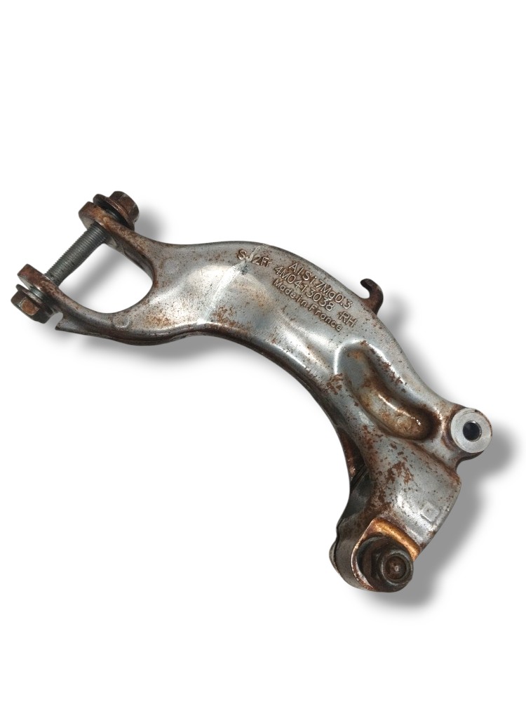 Braço montante dianteiro do Audi Etron 2022 ORIGINAL Audi 1