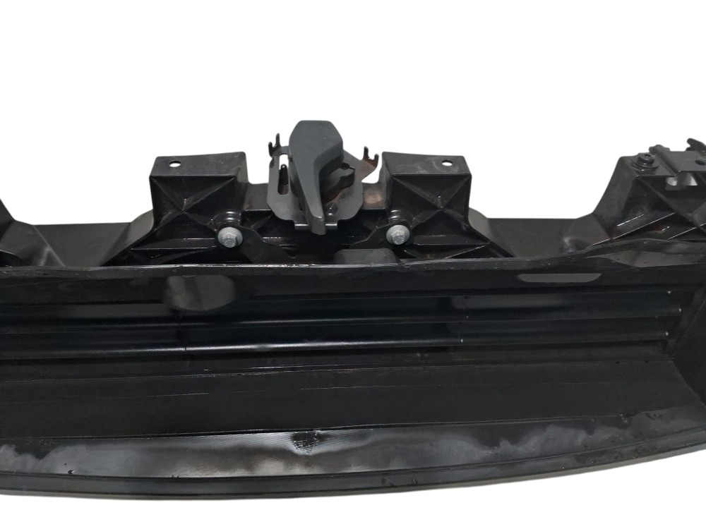 Suporte Superior do Radiador Para O Audi Etron 2022 7