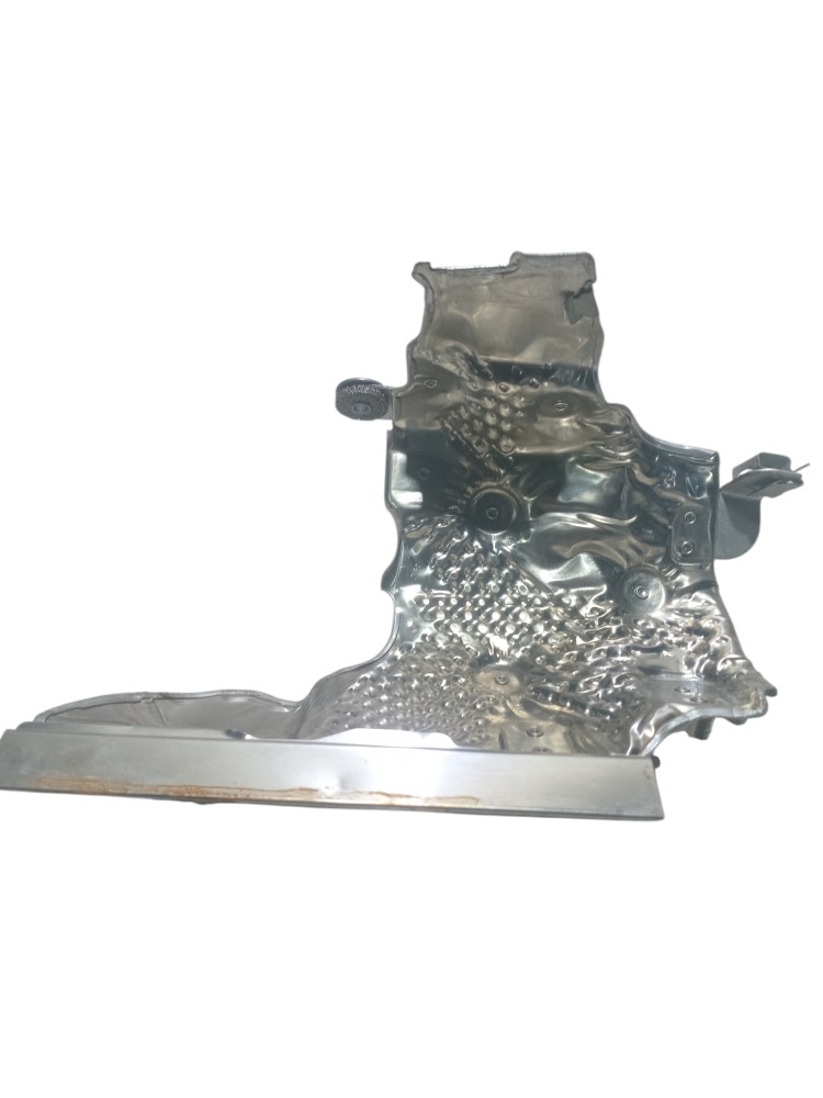 Protetor termico defletor Nissan Kicks 2025 2026 original