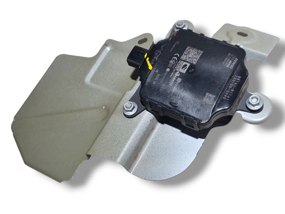 Sensor ponto cego traseiro direito Toyota Yaris CROSS 2026