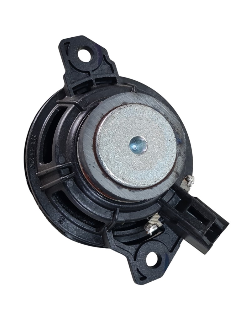 Alto falante porta traseira Volvo XC40 T5 2020 ORIGINAL 4