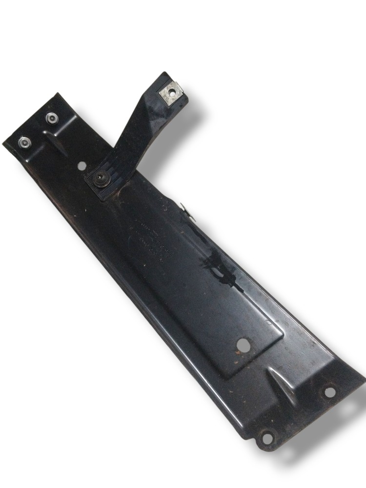 Suporte de reforço do trilho paralama Audi Etron 22 ORIGINAL 1