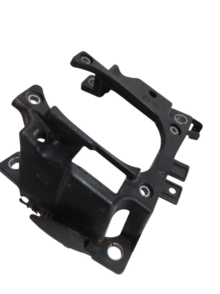 Suporte do conector de carregamento Audi Etron 2022 ORIGINAL 4