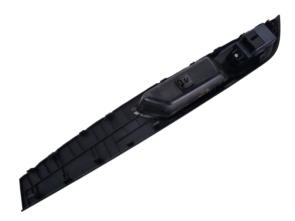 Interruptor / Moldura Vidro Traseiro Direito Jac E-js1 2023 5