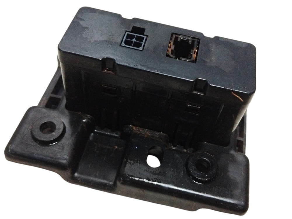 Entrada Energia Usb I/jac E Js1 2023 Original 7911150u7300 2