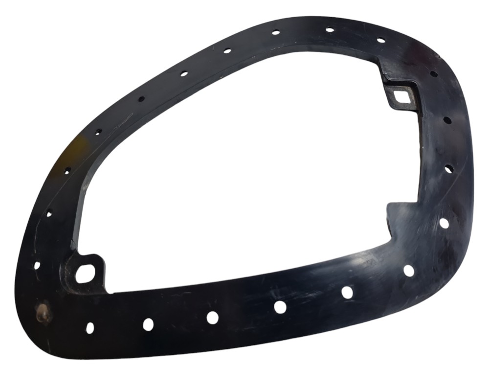 Suporte Grade Alto-falante Volvo Xc90 D5 2017 31389996 Rh 4