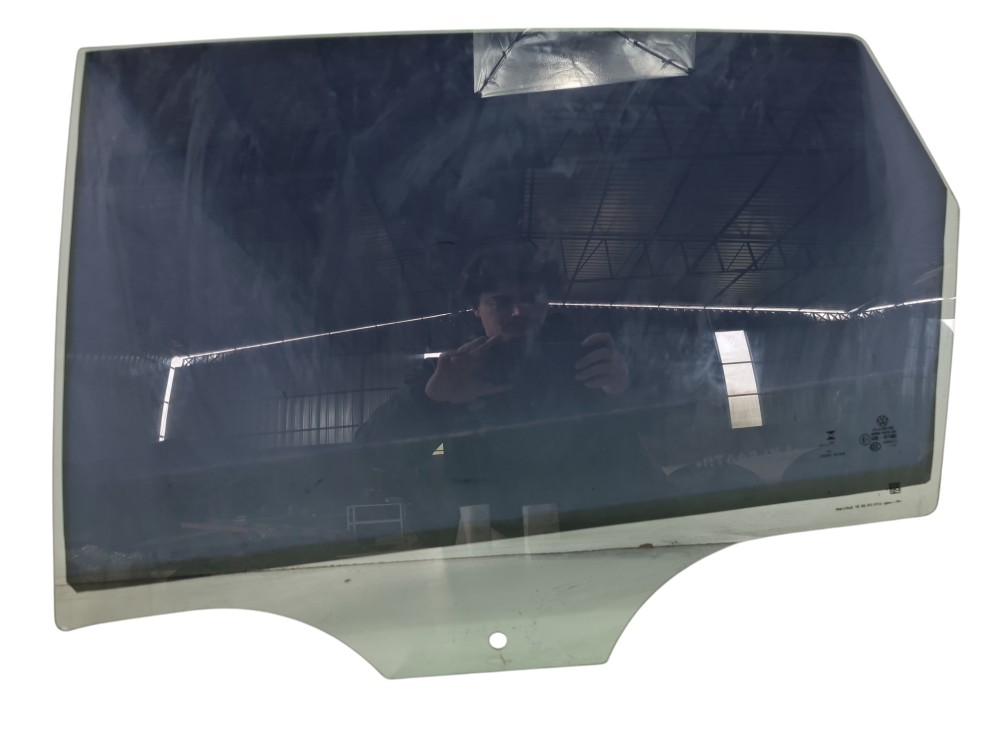 Vidro Porta Traseira Esquerda Vw Polo 2024 Original 4