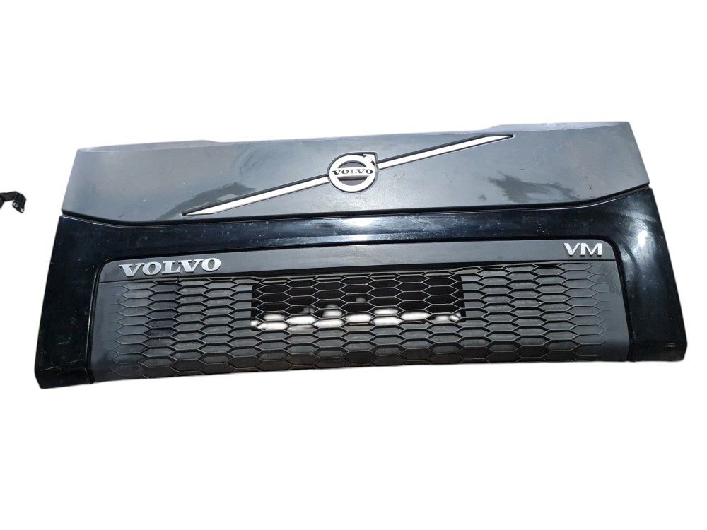 Capo preto caminhao Volvo vm 330 ano 2000 a 2013 original