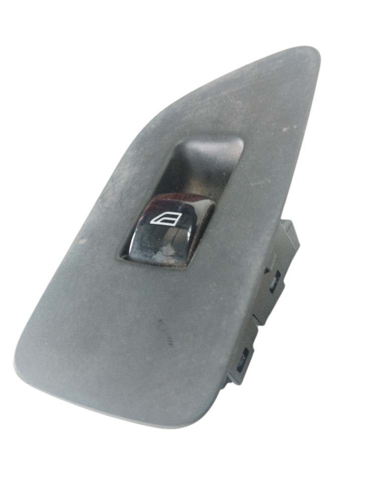 Botão Comando Vidrodianteira Direito Xc90 2017 31376458 6