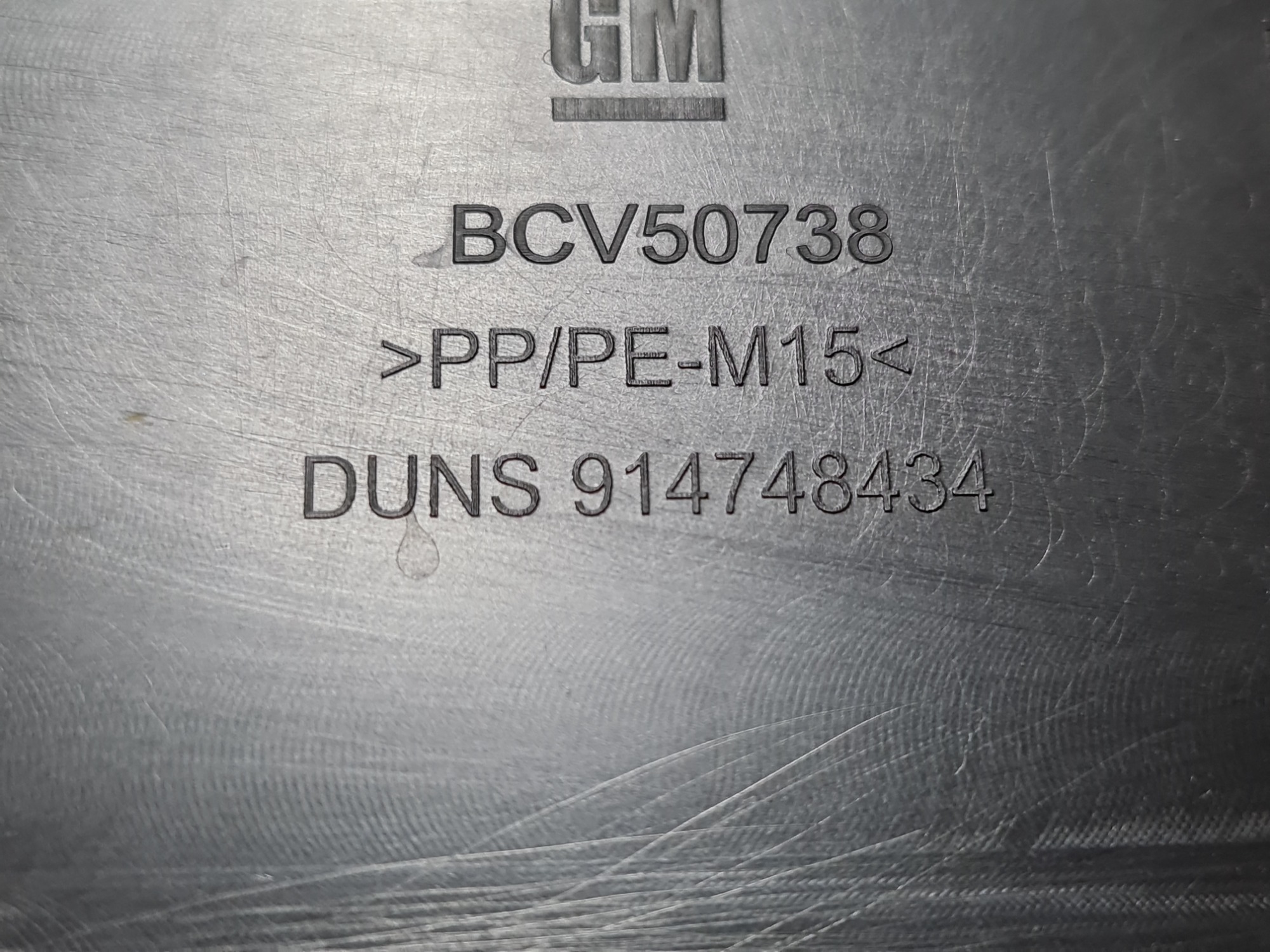 Capa Estrutura Inferior Painel Chevrolet Tracker 914748434 6