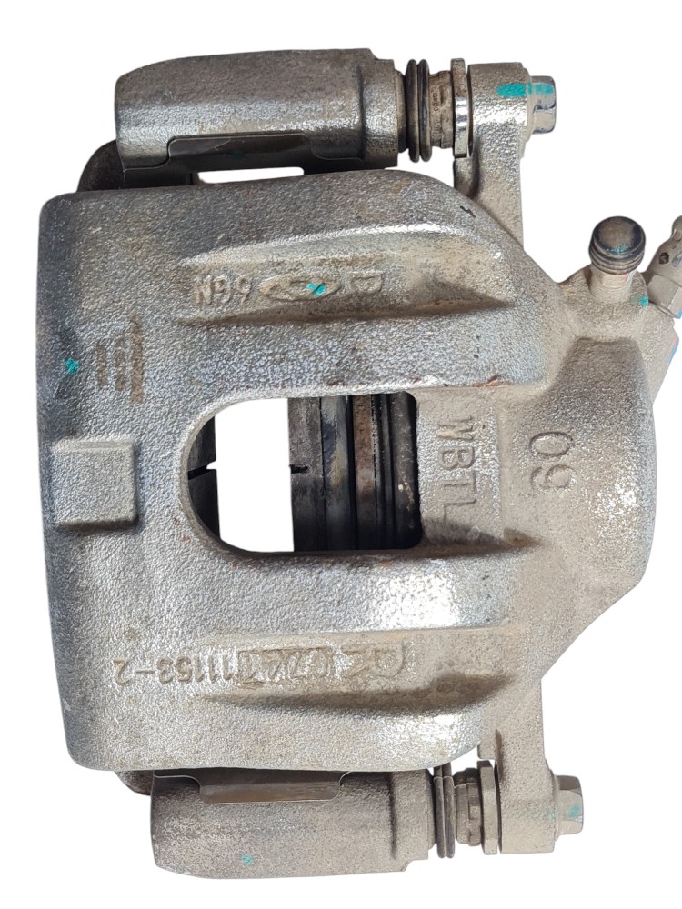 Pinça freio dianteira esquerda Chery Tiggo 5 2022 5