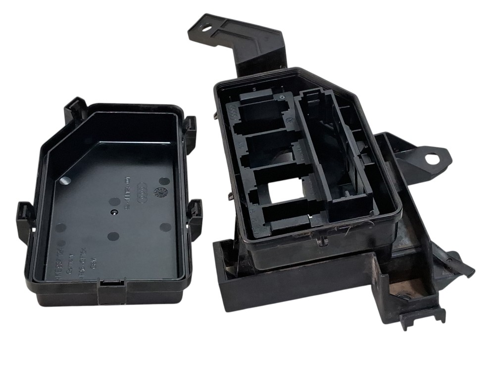 Caixa de Fusivel Audi E tron SPB 2022 Eletrico Original 6