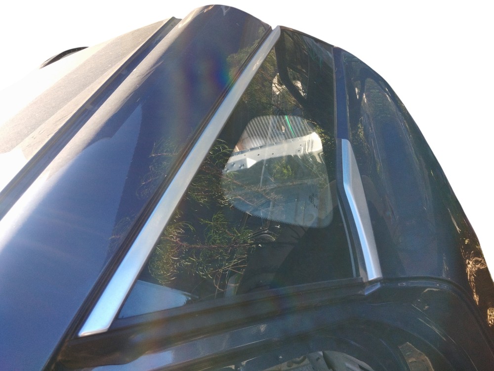Janela traseira portq malas Byd Tan Ev 2022 ORIGINAL 1