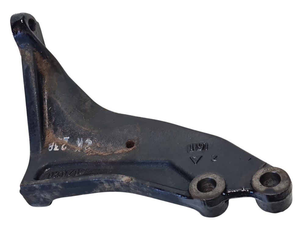 Suporte Direito Motor Da Caixa Seca Cambio Hilux Sw4 2022 4