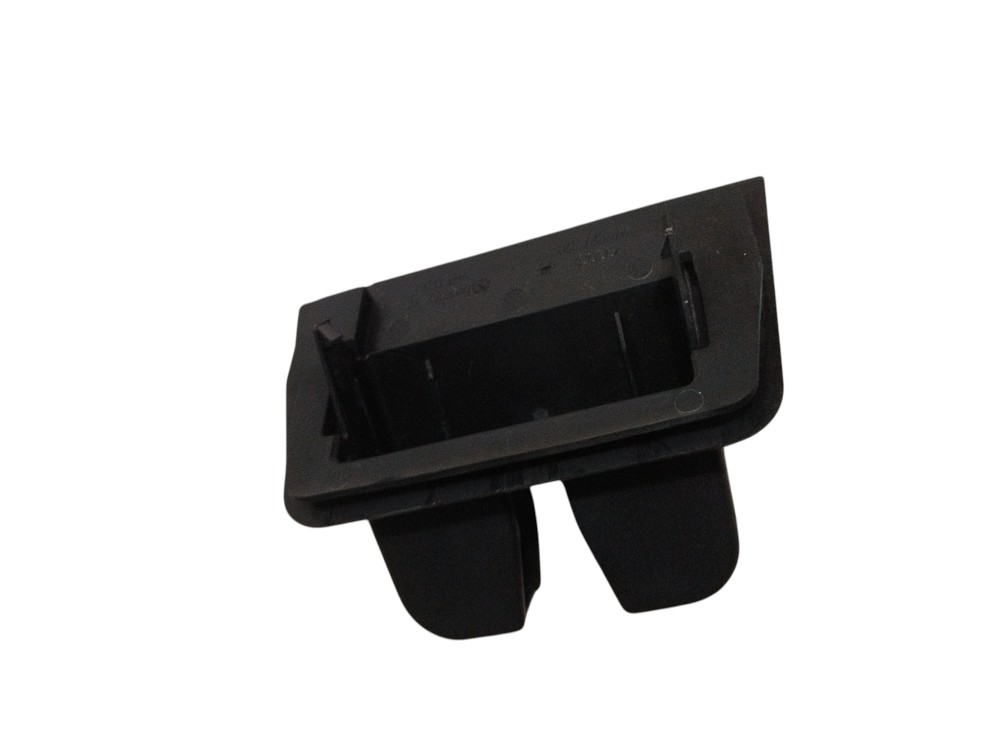 Capa de fechadura Porta Malas do Audi Etron 2022 ORIGINAL 2