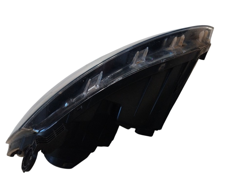 Farol Dianteiro Direito Vw/novo Fox Cl Mb 20162 100254 2