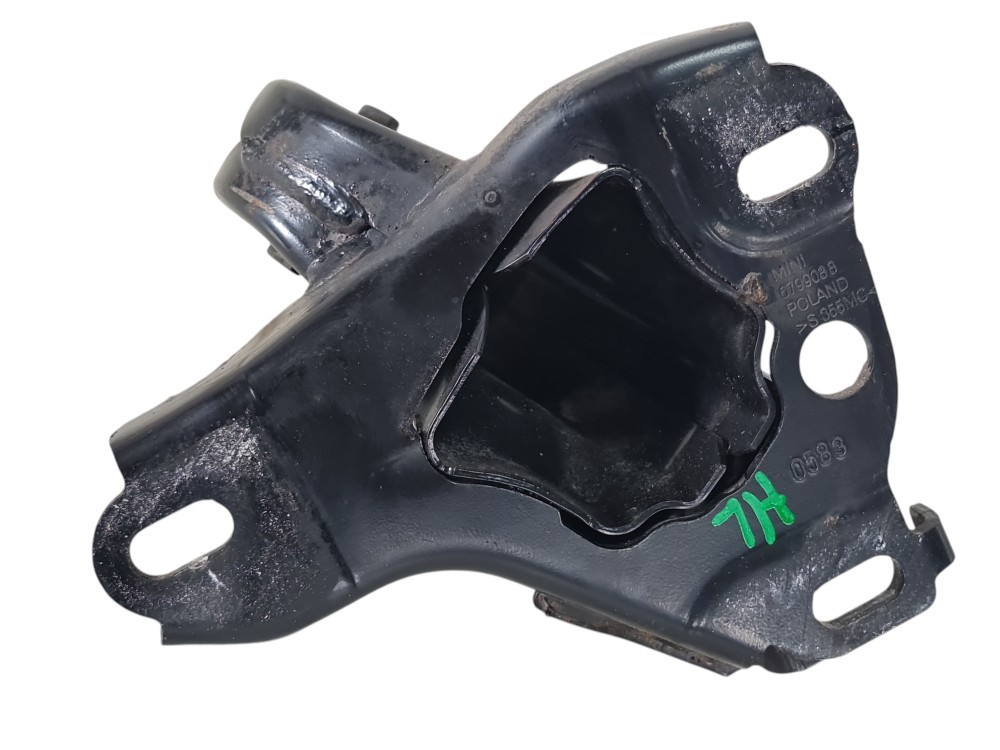 Suporte suspensao traseira direita Mini Cooper S 2012 2013 2