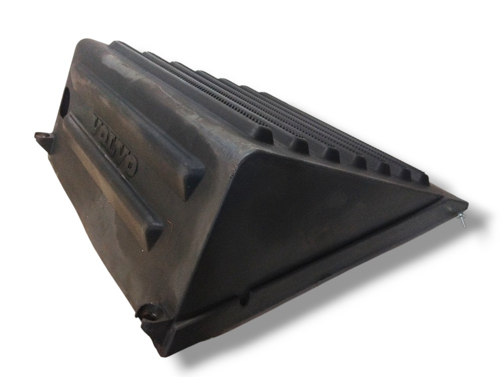 Tampa da Caixa Bateria Volvo Vm330 2021 20518311 Usado 1