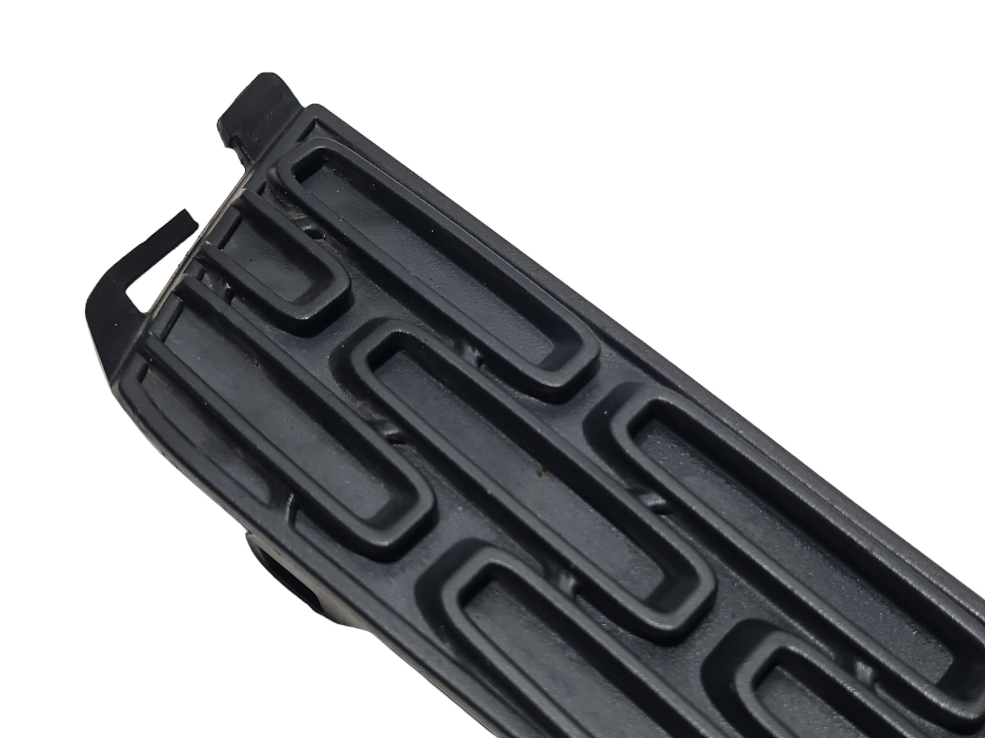 Moldura Parachoque Dianteiro L Direito Commander Detalhe 2