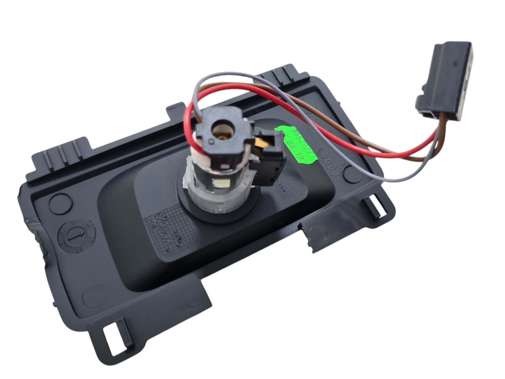 Tomada Energia Console Central / Acendedor Audi A4 2019 5