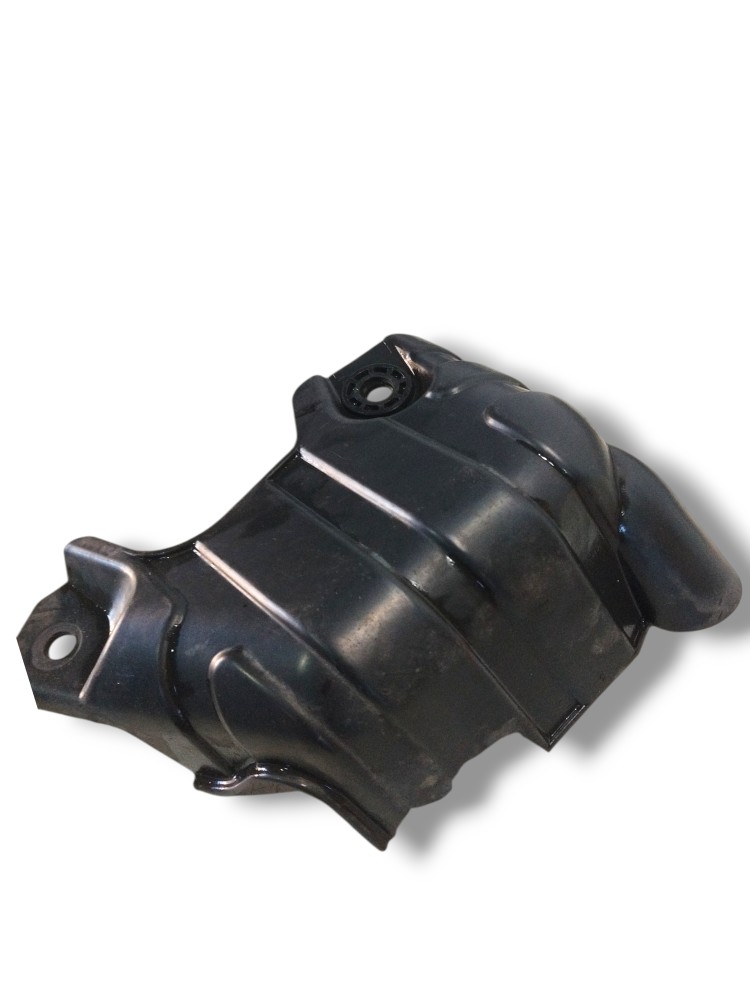 Moldura Esquerda do tanque de combustível Peugeot 208 2022